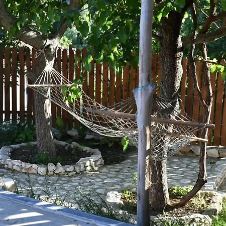Kartapis Konak Huzurlu Ve Oezel Havuzlu Villa *